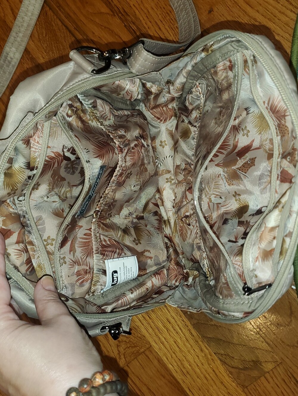 LUG Ranger Beige Quilted Crossbody Bag - Picture 2 of 5